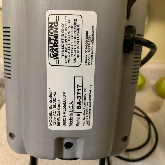 SunBox Sun Light SunStation Desktop Lightbox - Picture 5 of 8